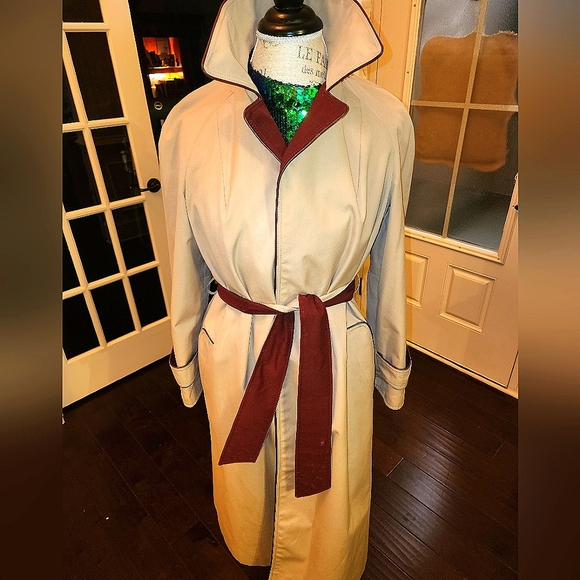 Vintage Aigner RARE Reversible Trench Coat with double sided belt - Picture 1 of 5